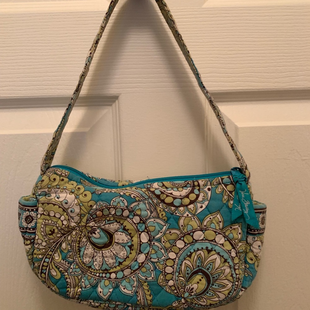 Small Vera Bradley purse - Picture 1 of 8